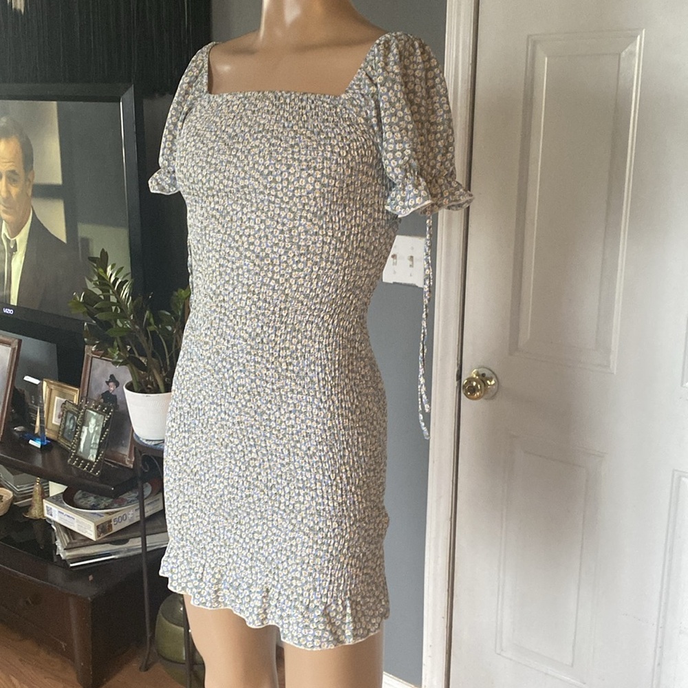 Timing dress - Picture 3 of 7